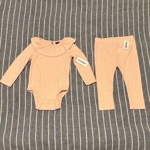 Old Navy Peach Ribbed Baby Two-Piece Set - Long Sleeve Bodysuit & Leggings